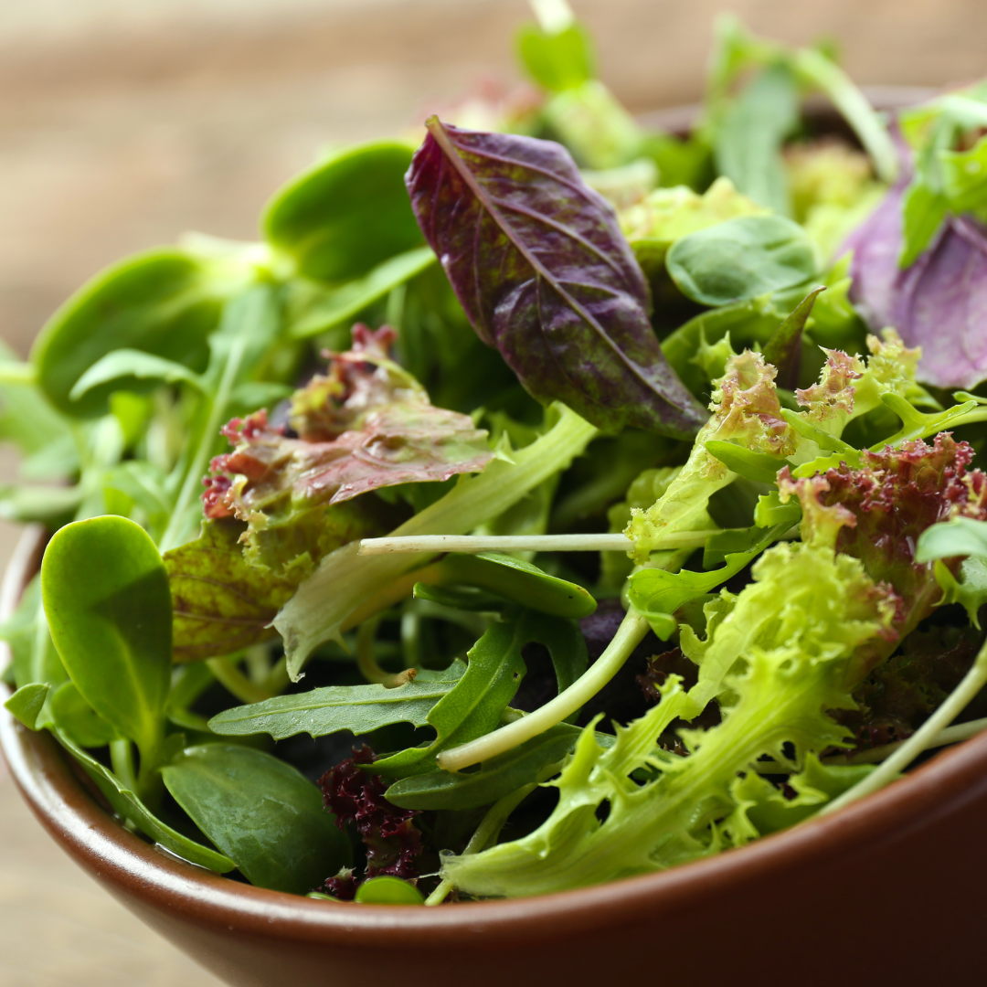 mixed salad leaves