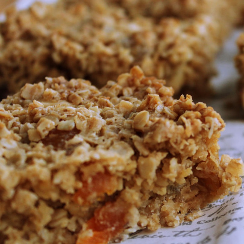 Apricot & Ginger Flapjack Slab