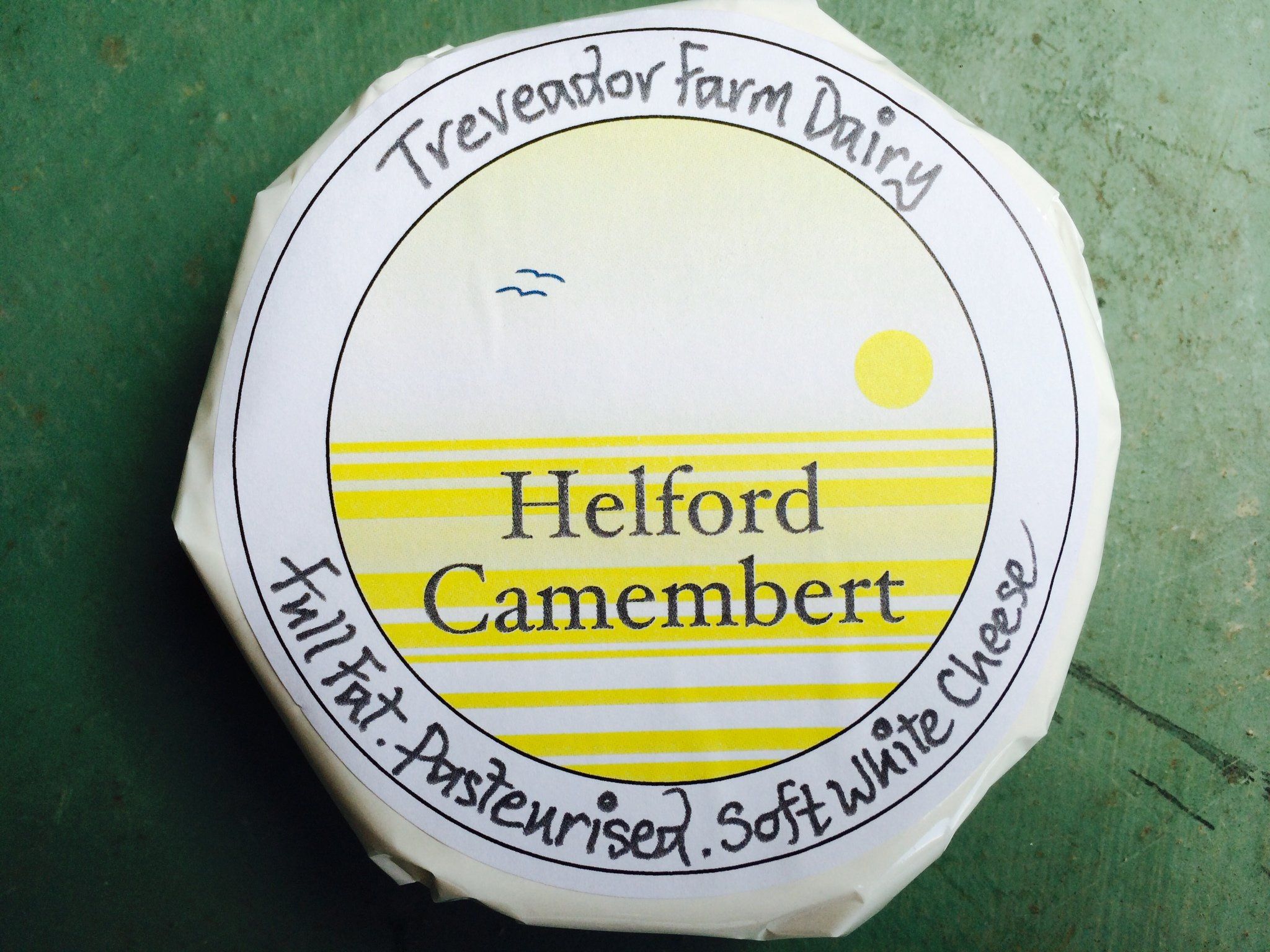 Treveador Camembert 200g