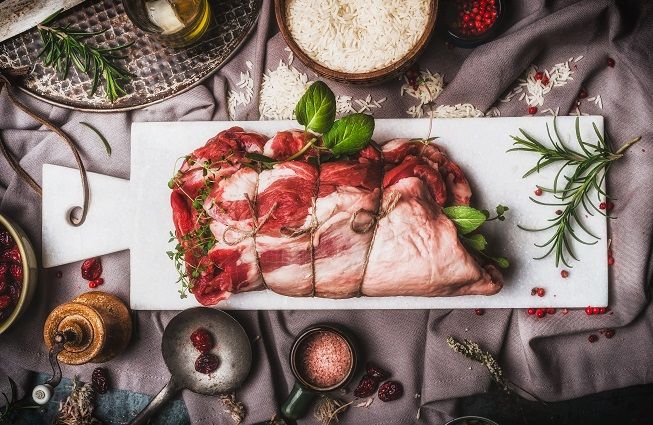 Cornish Lamb Shoulder - rolled 1kg