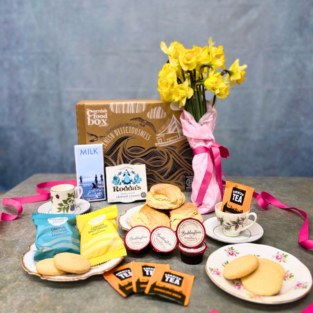 Cornish Cream Tea with Flowers